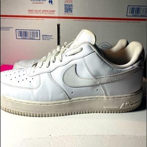 Nike Air Force 1 , mans Sz11.5 # 315122- 111 preown , very good condition .